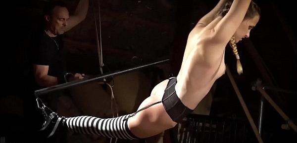  Punishing a disobedient slave in the sex dungeon
